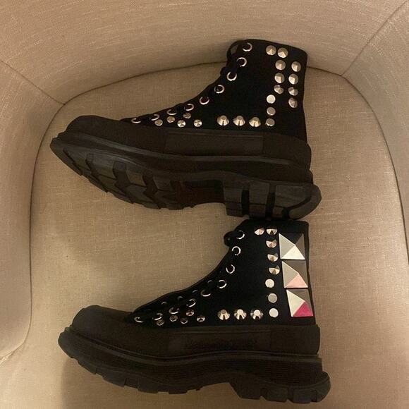 Alexander McQueen Black Studded Boots main image 11